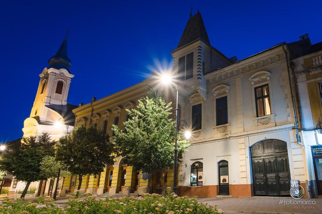 Sincai 20 Appartement Bistriţa Buitenkant foto